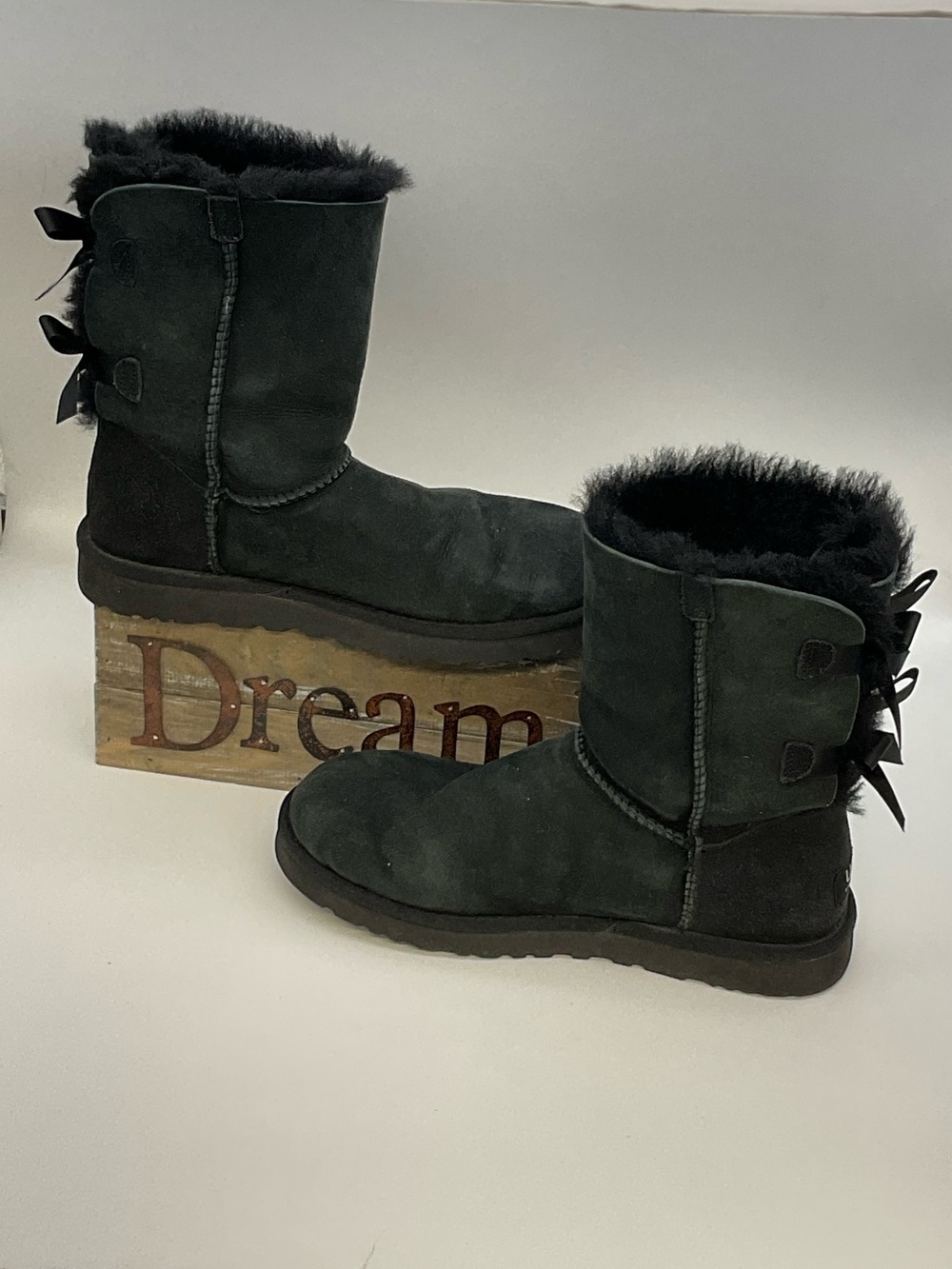 Womens UGG Bailey Bow II Black Suede Classic Short Y2K Winter Streetwear Cozy  8